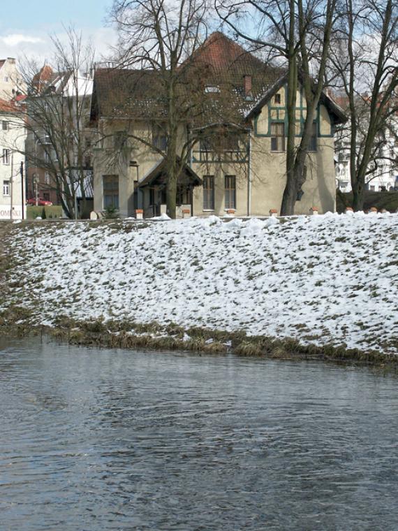 Widok zachodni, Platforma spływów kajakowych